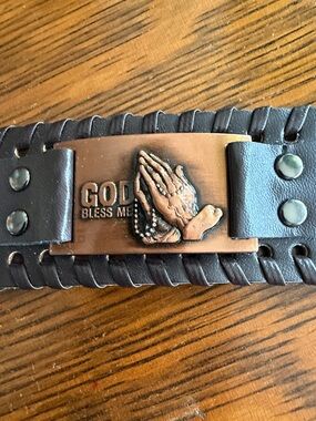 Women's Black Leather Prayer Bracelet with Bronze Plate - God Bless Me